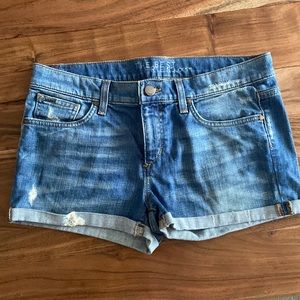Joe’s “The Best Friend” jean shorts